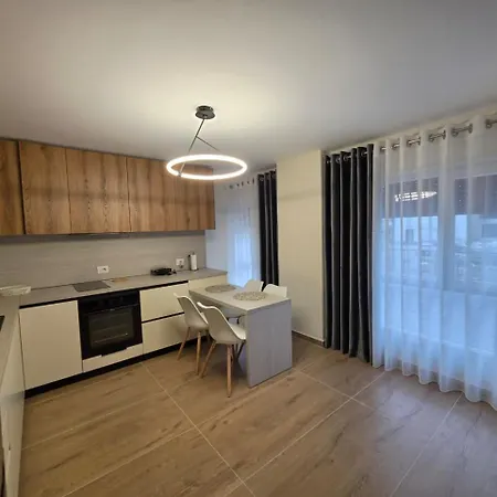 Luxury Seaside Escape 2 - Free Private Parking Golem (Tirana)