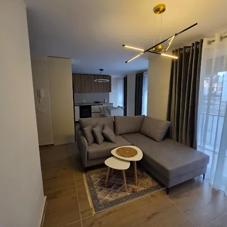 Luxury Seaside Escape 2 - Free Private Parking Appartement